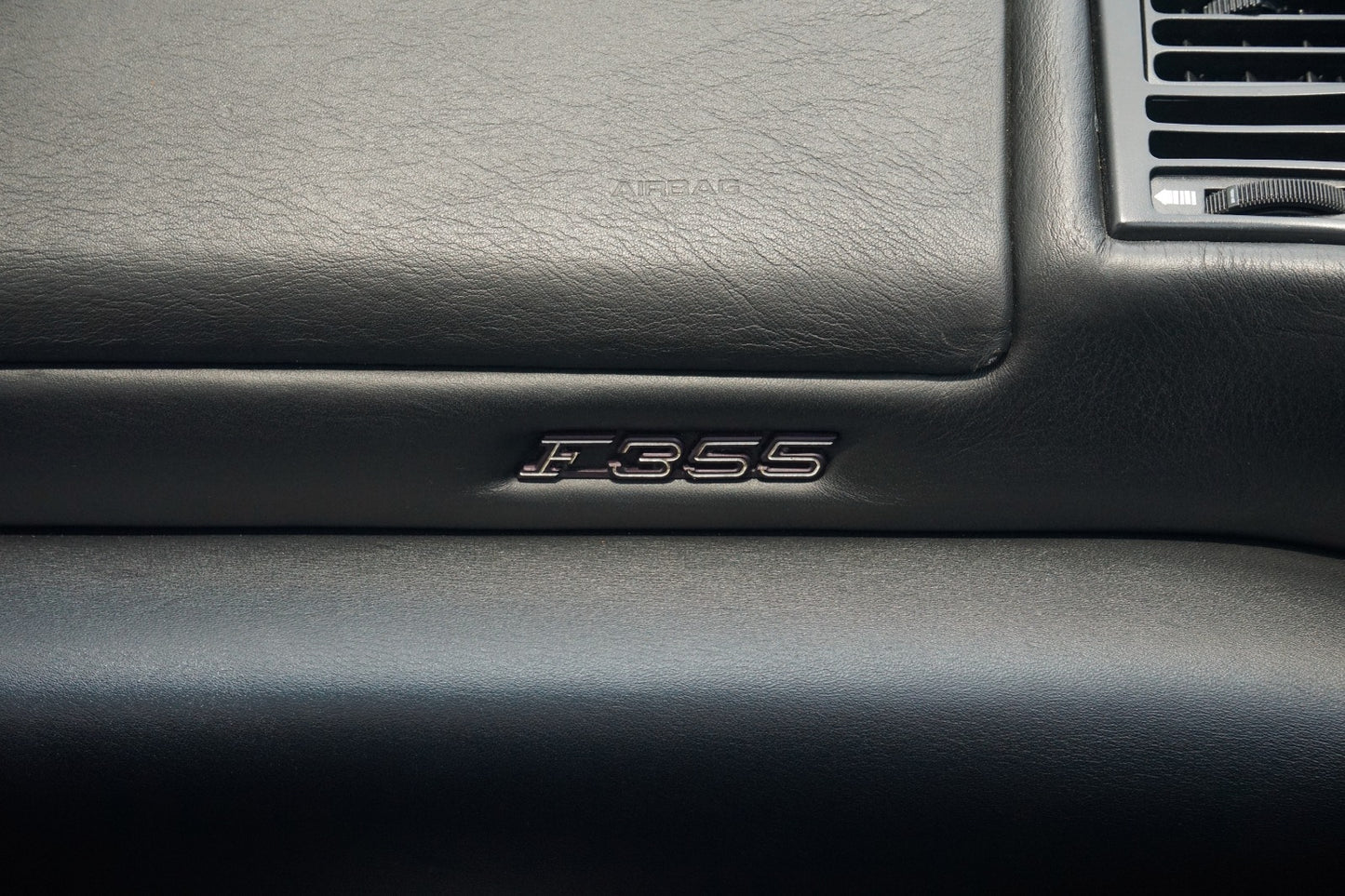 FERRARI F355 SPIDER