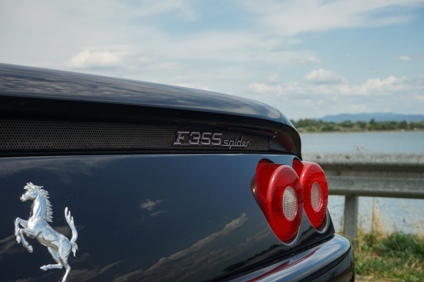 FERRARI F355 SPIDER