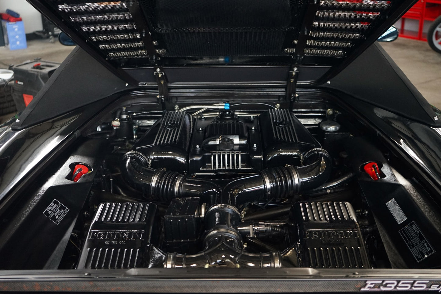 FERRARI F355 SPIDER
