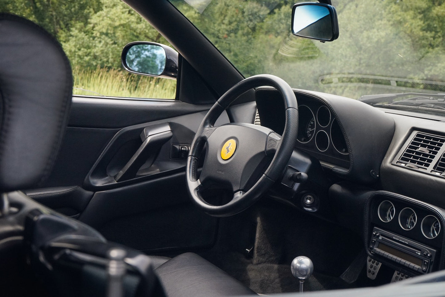 FERRARI F355 SPIDER