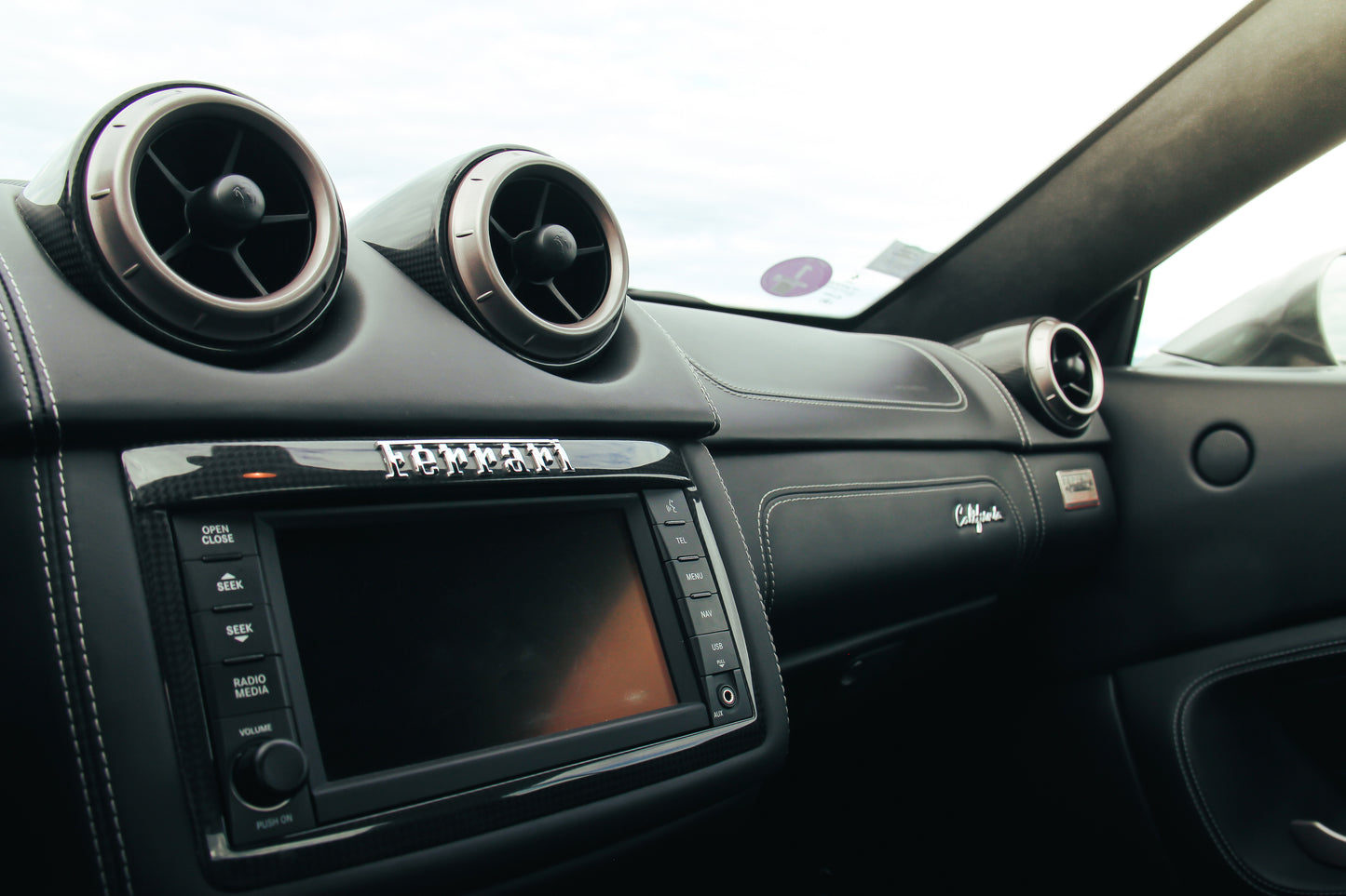 FERRARI CALIFORNIA