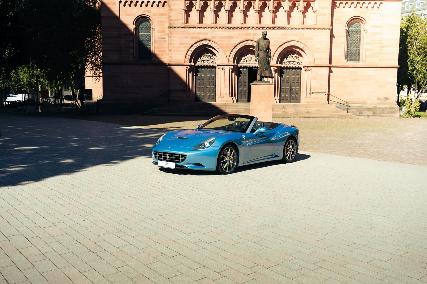 FERRARI CALIFORNIA