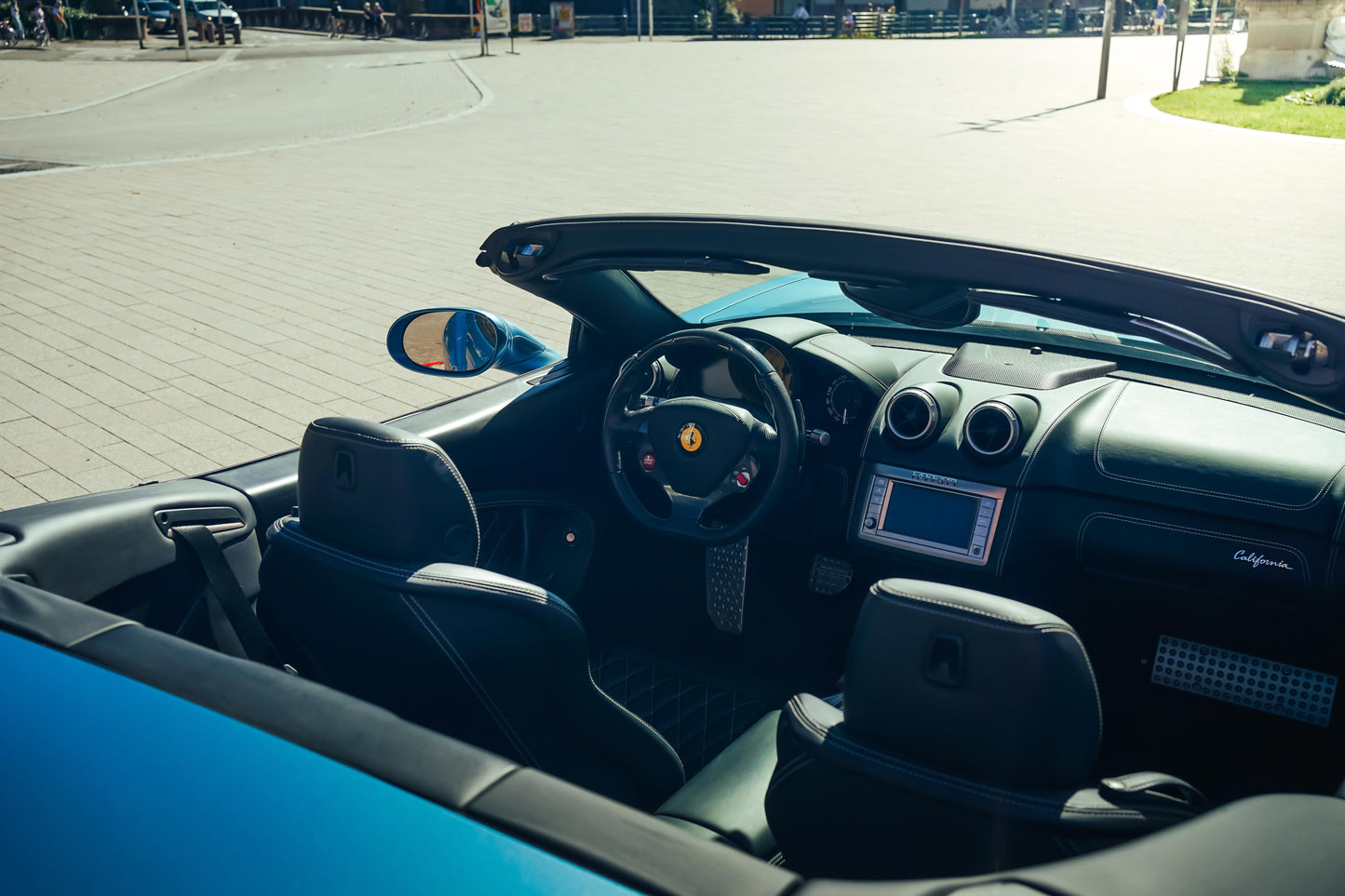 FERRARI CALIFORNIA