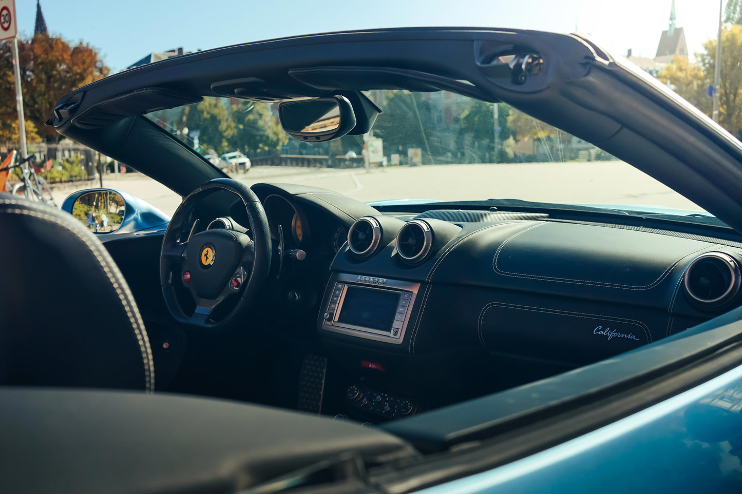 FERRARI CALIFORNIA