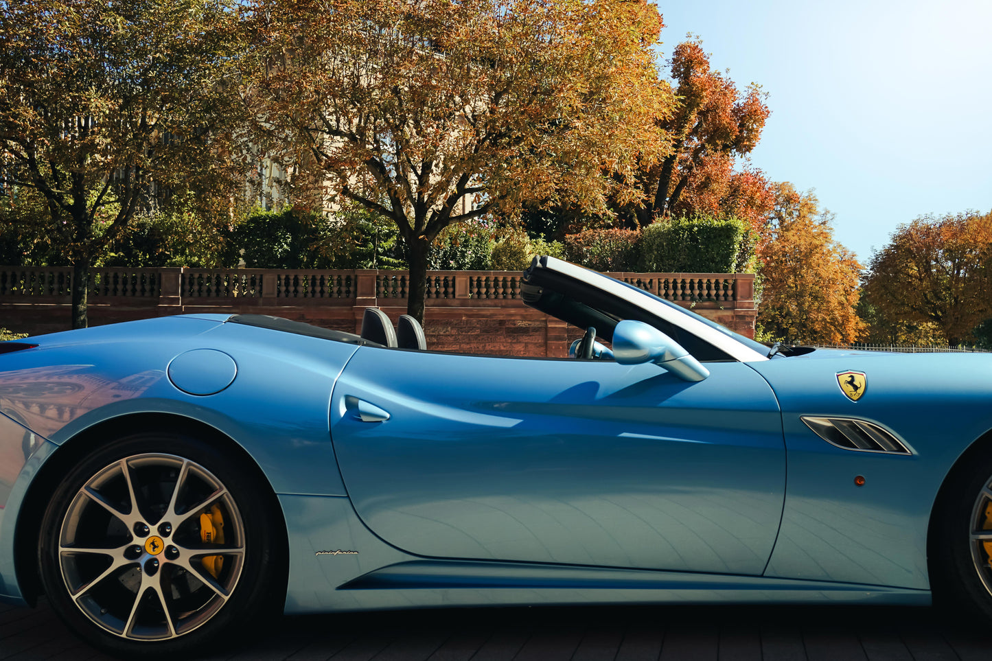 FERRARI CALIFORNIA