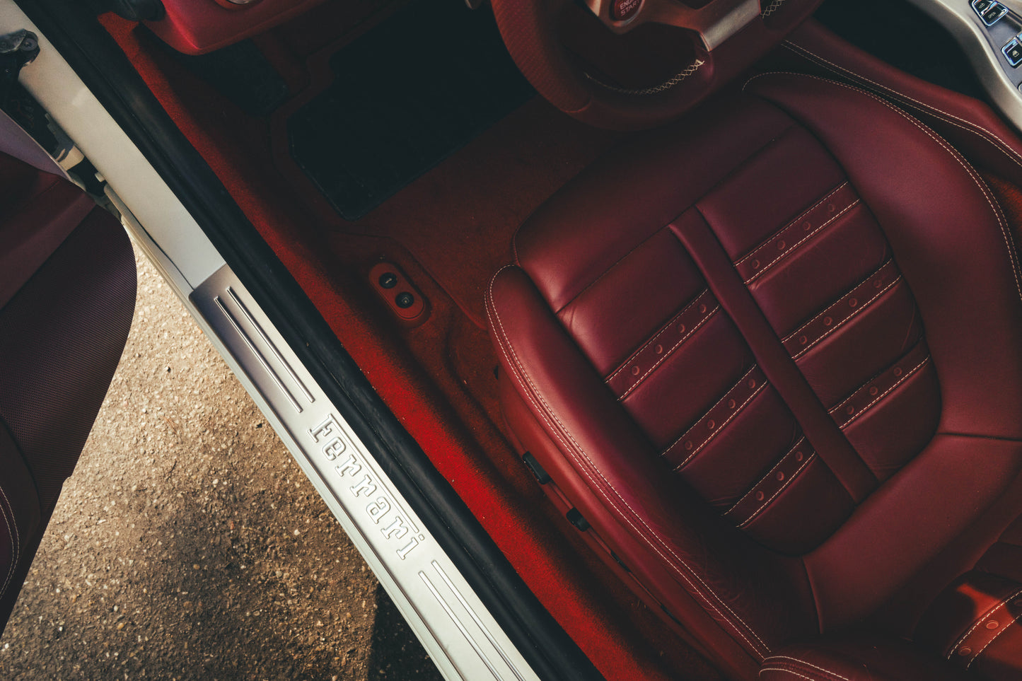 FERRARI CALIFORNIA