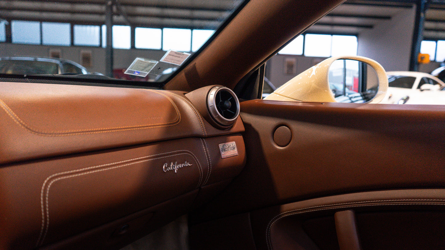 FERRARI CALIFORNIA