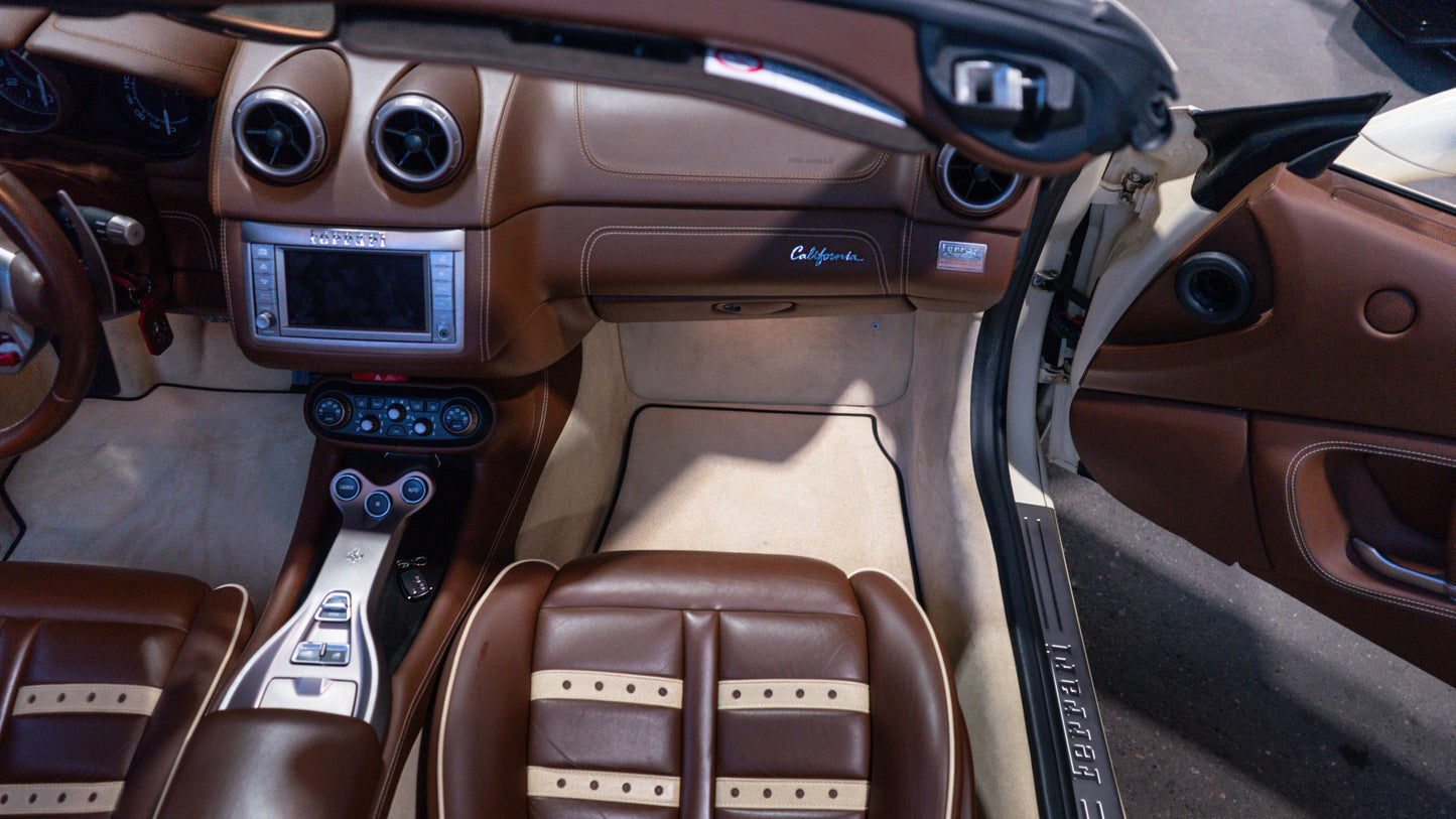 FERRARI CALIFORNIA