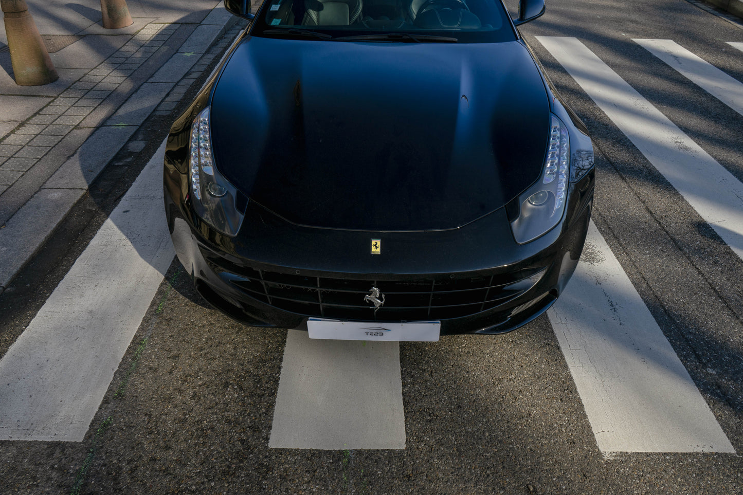 FERRARI FF