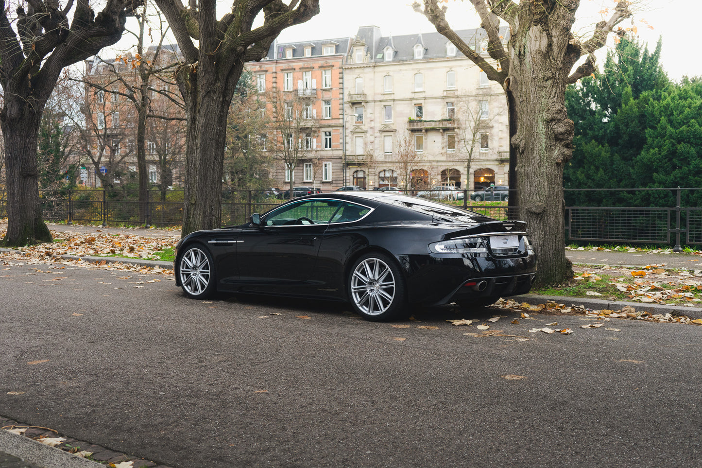 ASTON MARTIN DBS "Manual Gearbox"