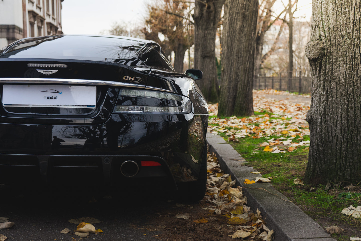 ASTON MARTIN DBS "Manual Gearbox"