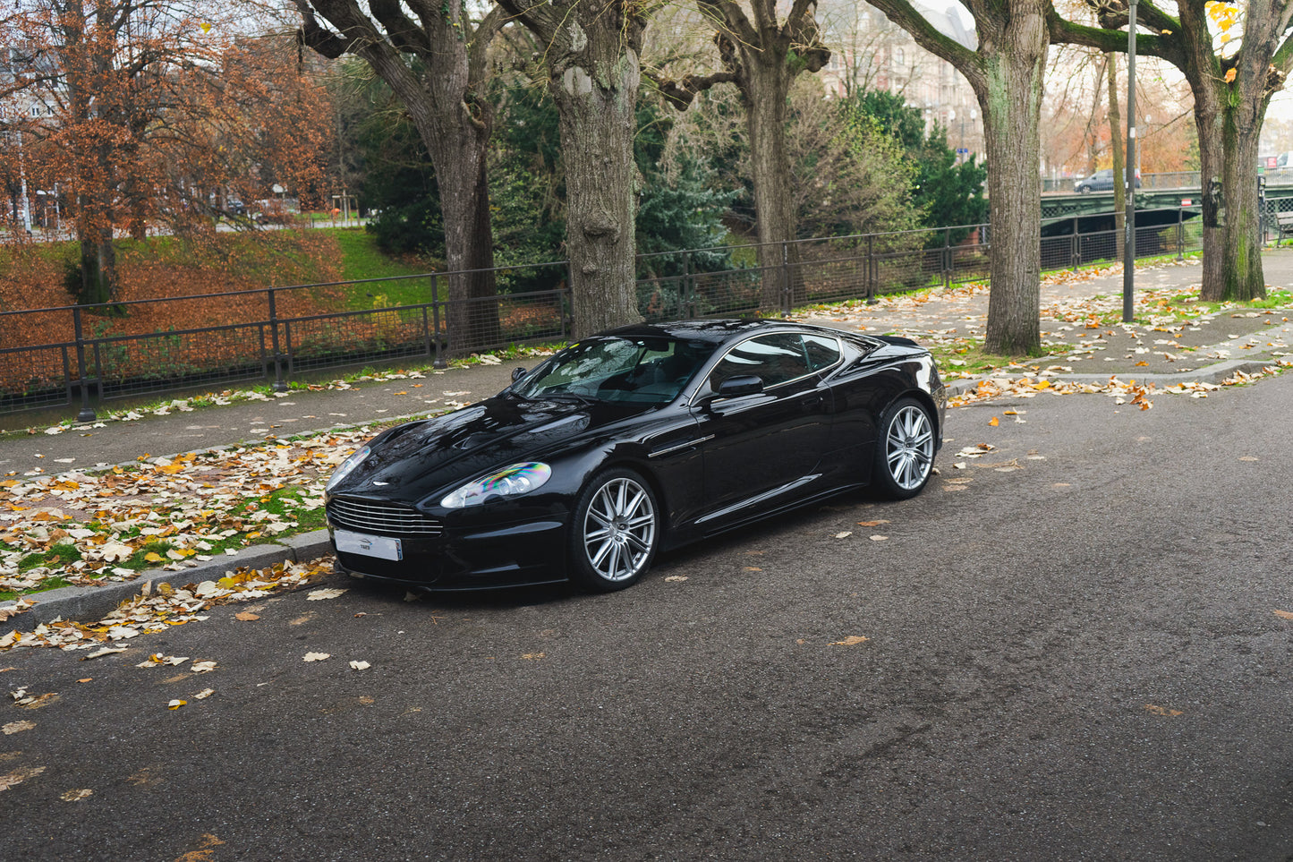 ASTON MARTIN DBS "Manual Gearbox"