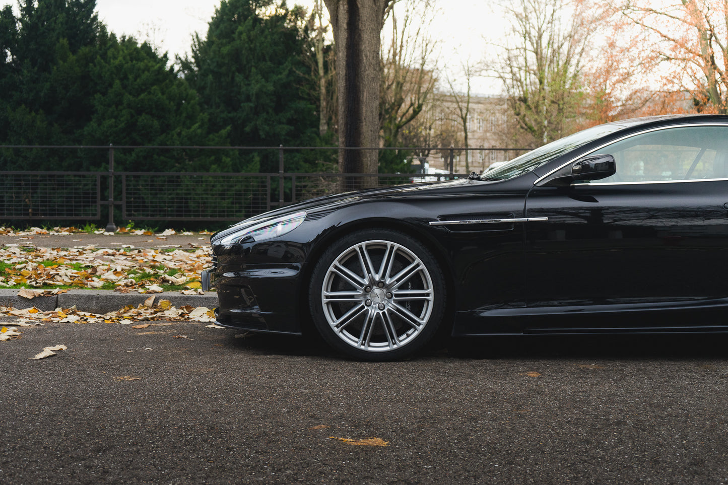 ASTON MARTIN DBS "Manual Gearbox"