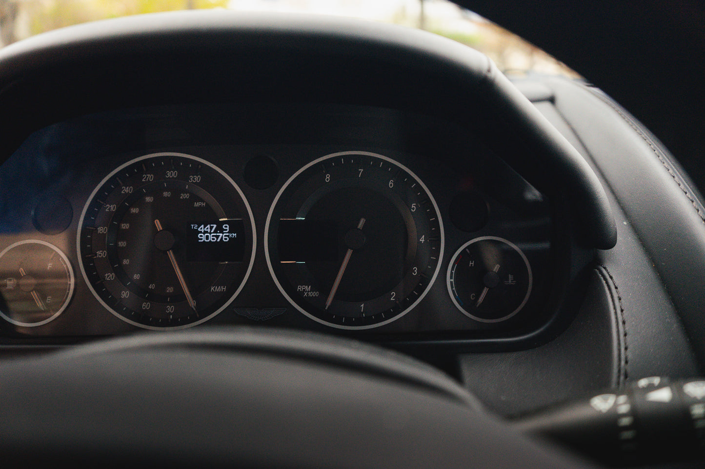 ASTON MARTIN DBS "Manual Gearbox"