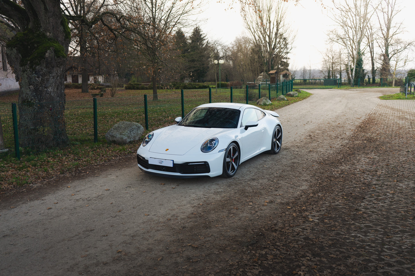 PORSCHE 992 CARRERA 4S