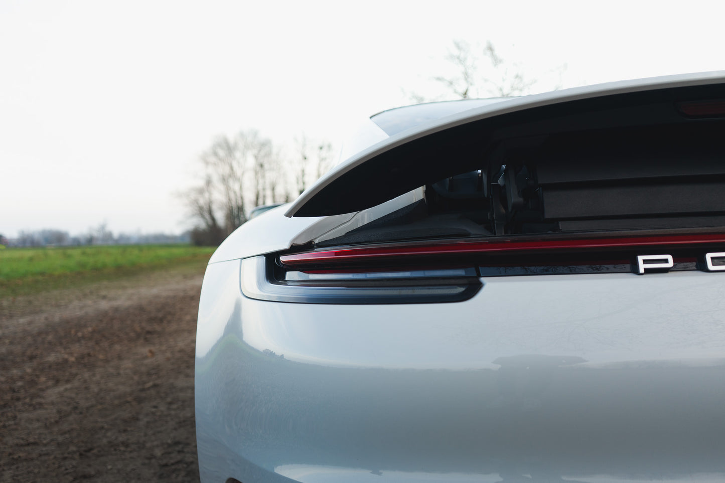 PORSCHE 992 CARRERA 4S