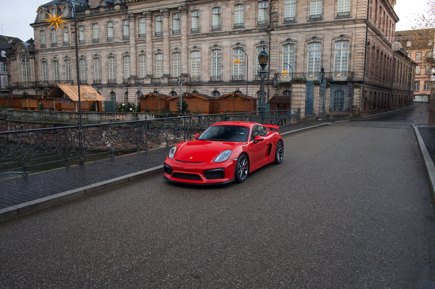 PORSCHE 981 CAYMAN GT4