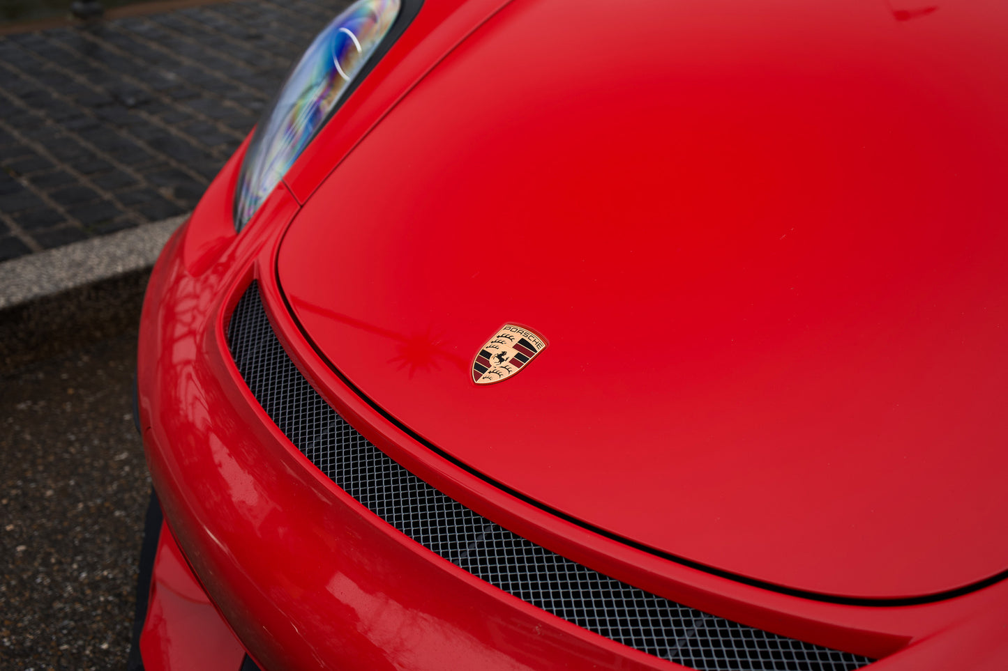 PORSCHE 981 CAYMAN GT4