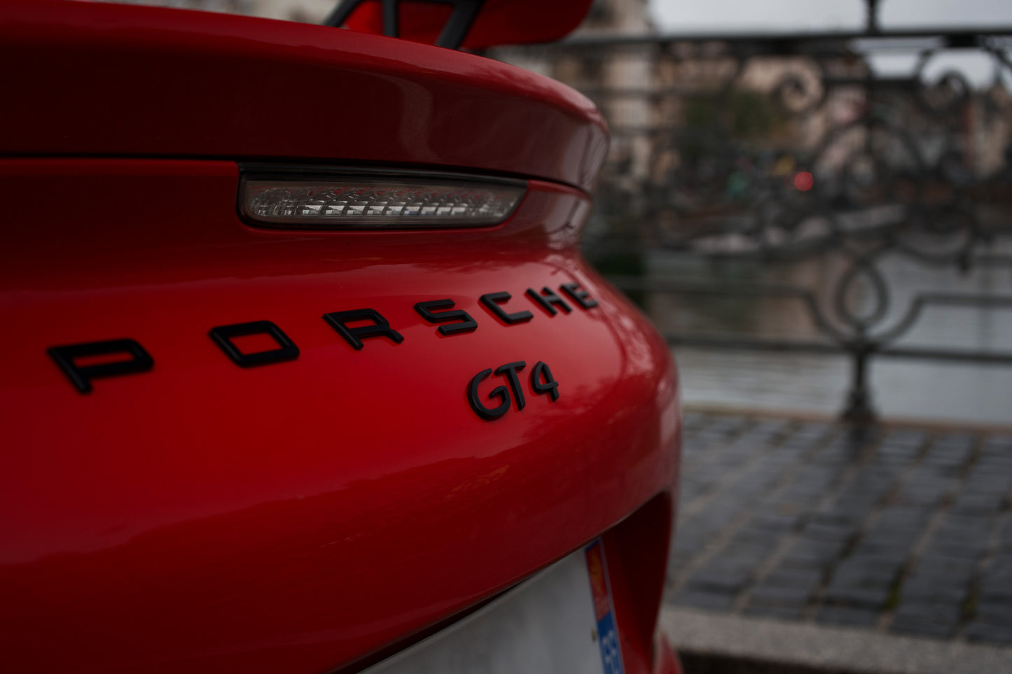 PORSCHE 981 CAYMAN GT4
