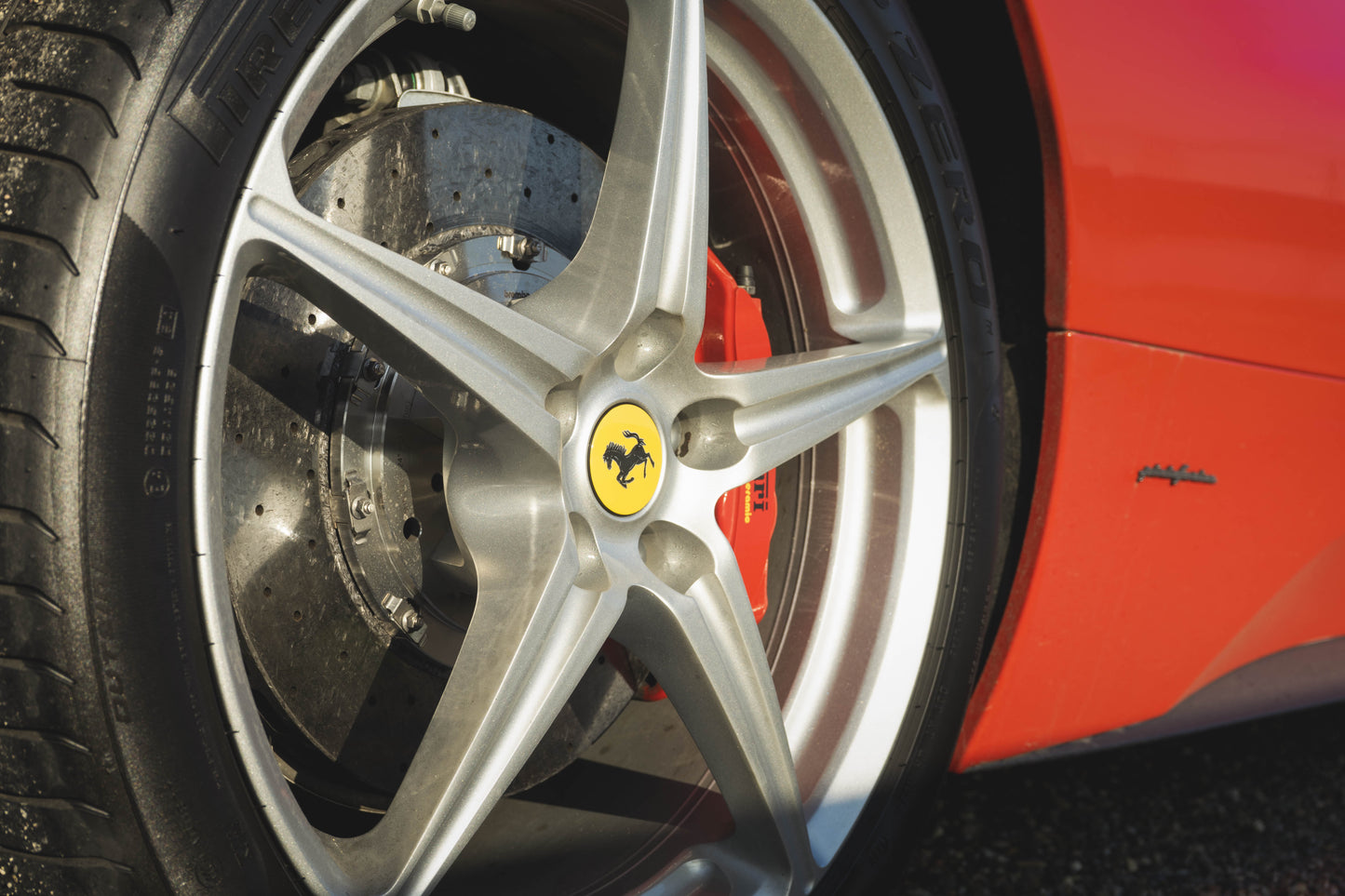 FERRARI 458 SPIDER