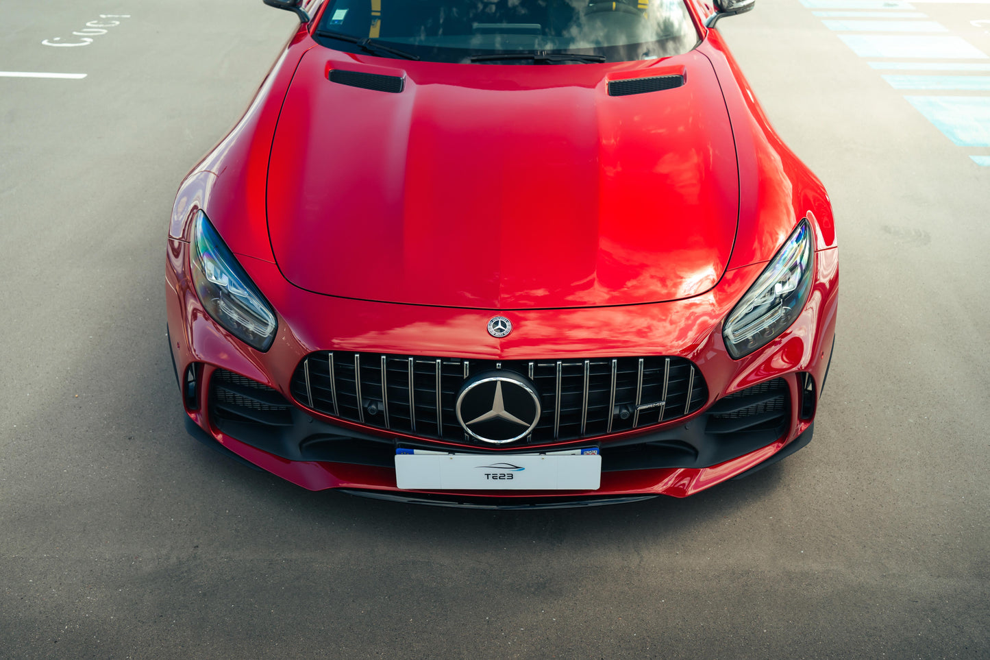 MERCEDES AMG GTR