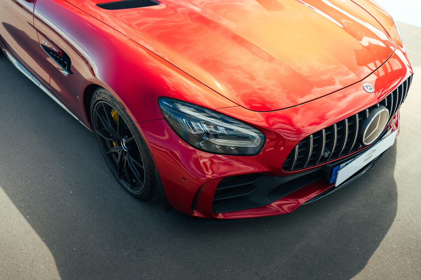 MERCEDES AMG GTR