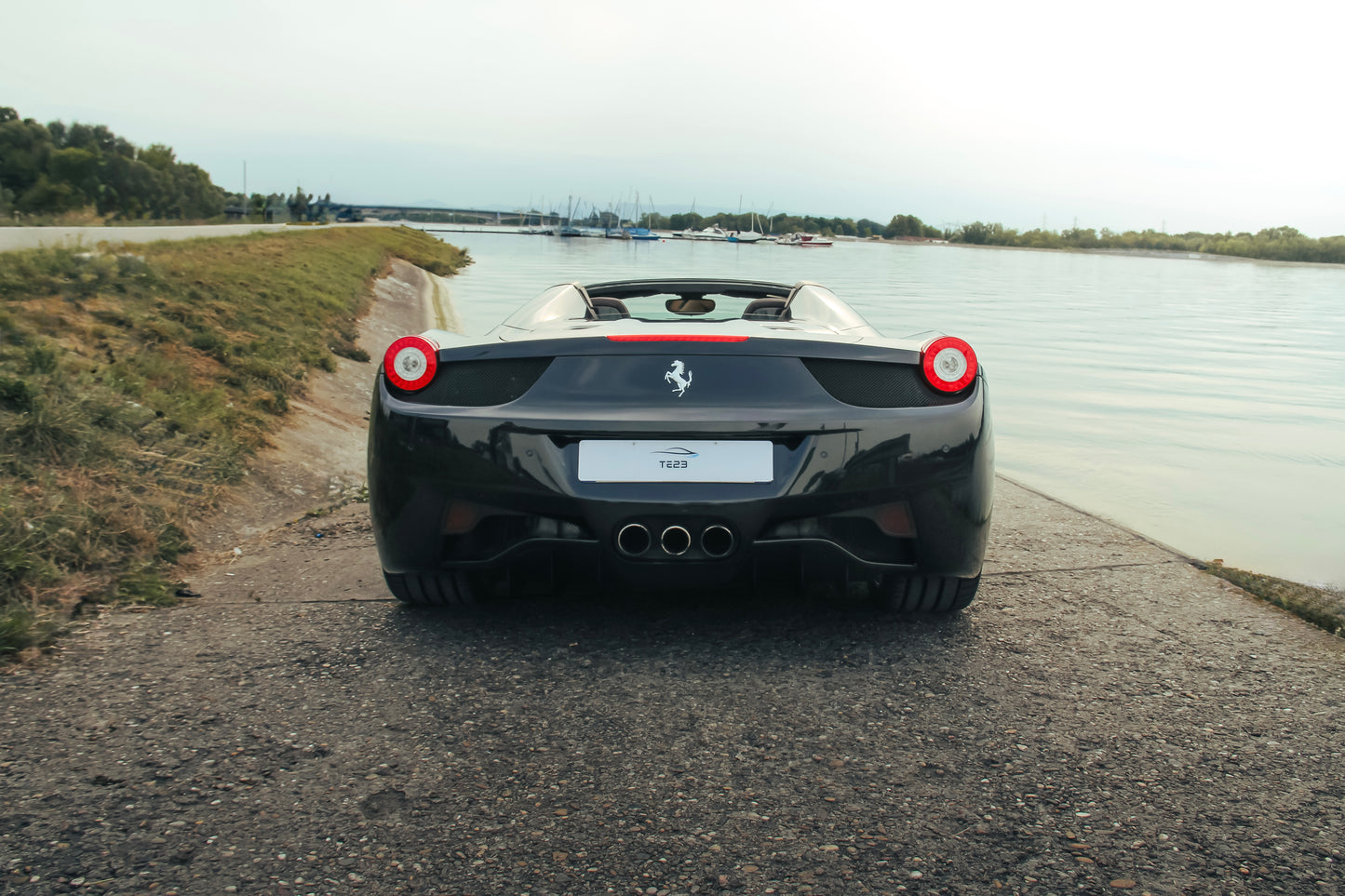 FERRARI 458 SPIDER