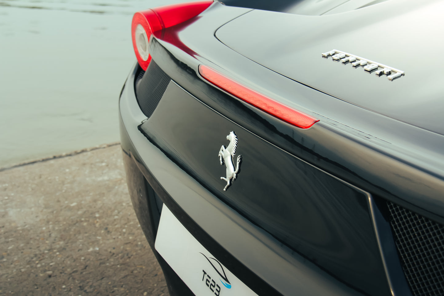 FERRARI 458 SPIDER