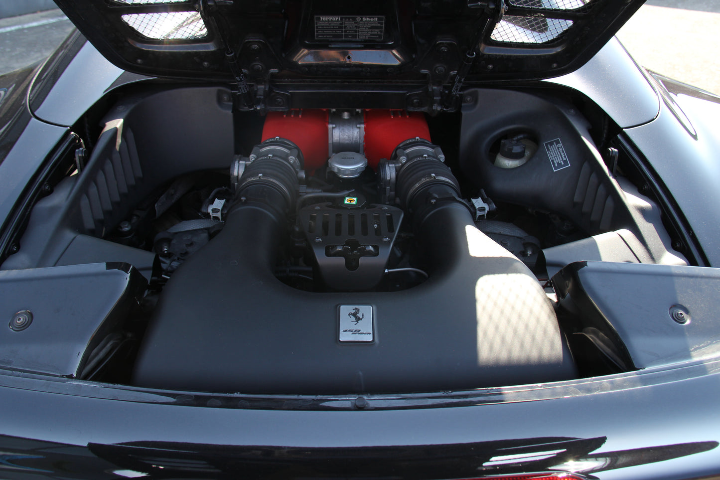 FERRARI 458 SPIDER