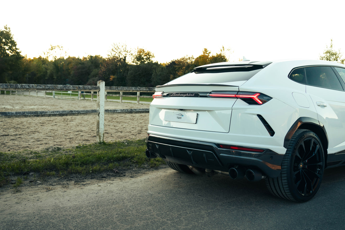 LAMBORGHINI URUS FULL CARBON Milltek