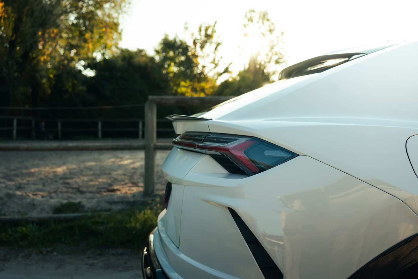 LAMBORGHINI URUS FULL CARBON Milltek
