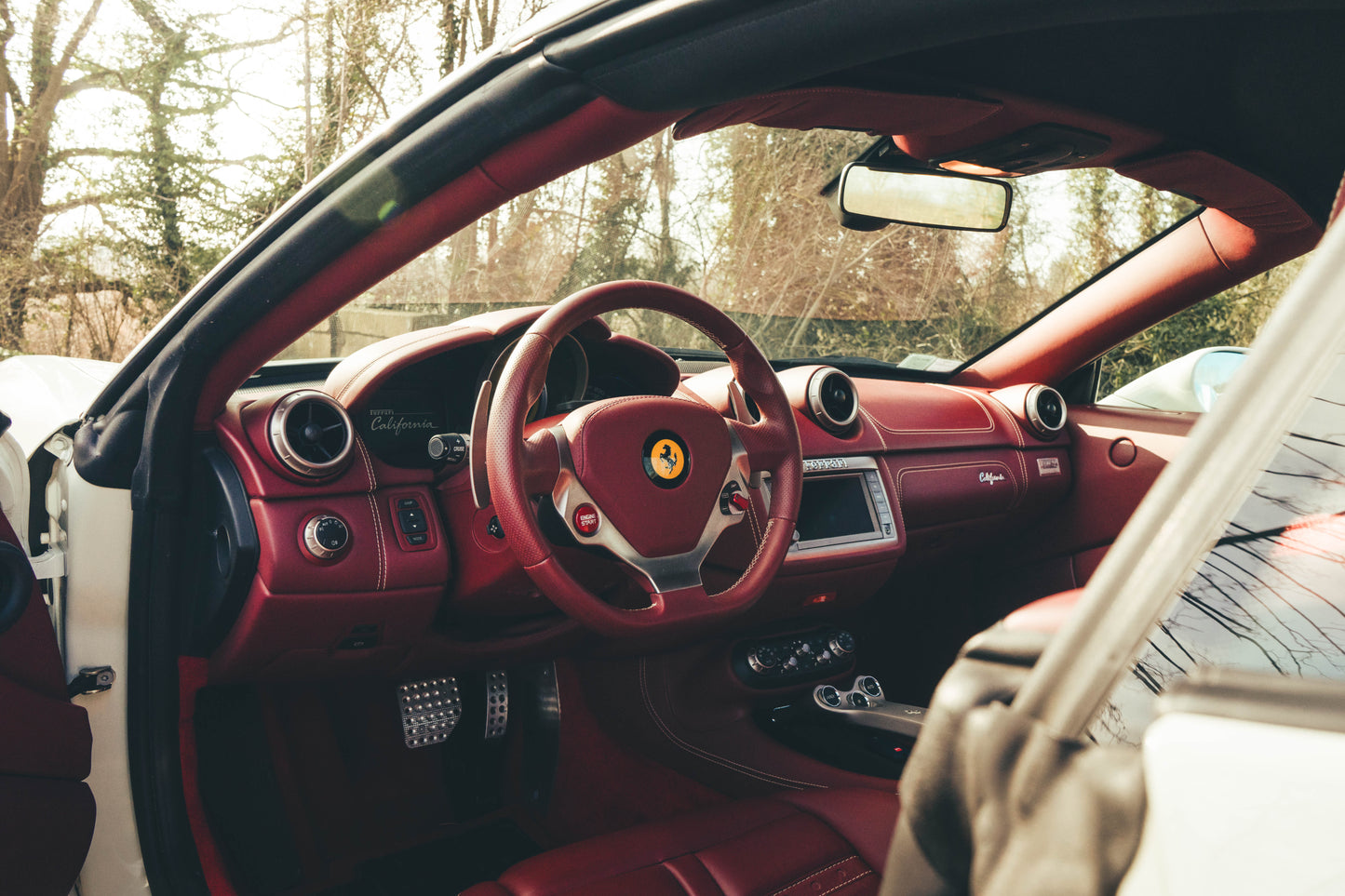 FERRARI California