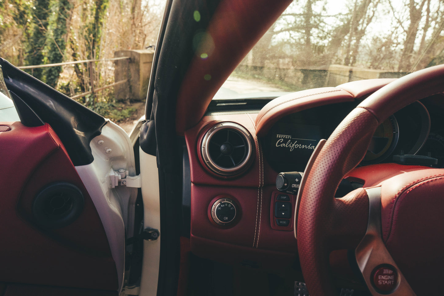 FERRARI California