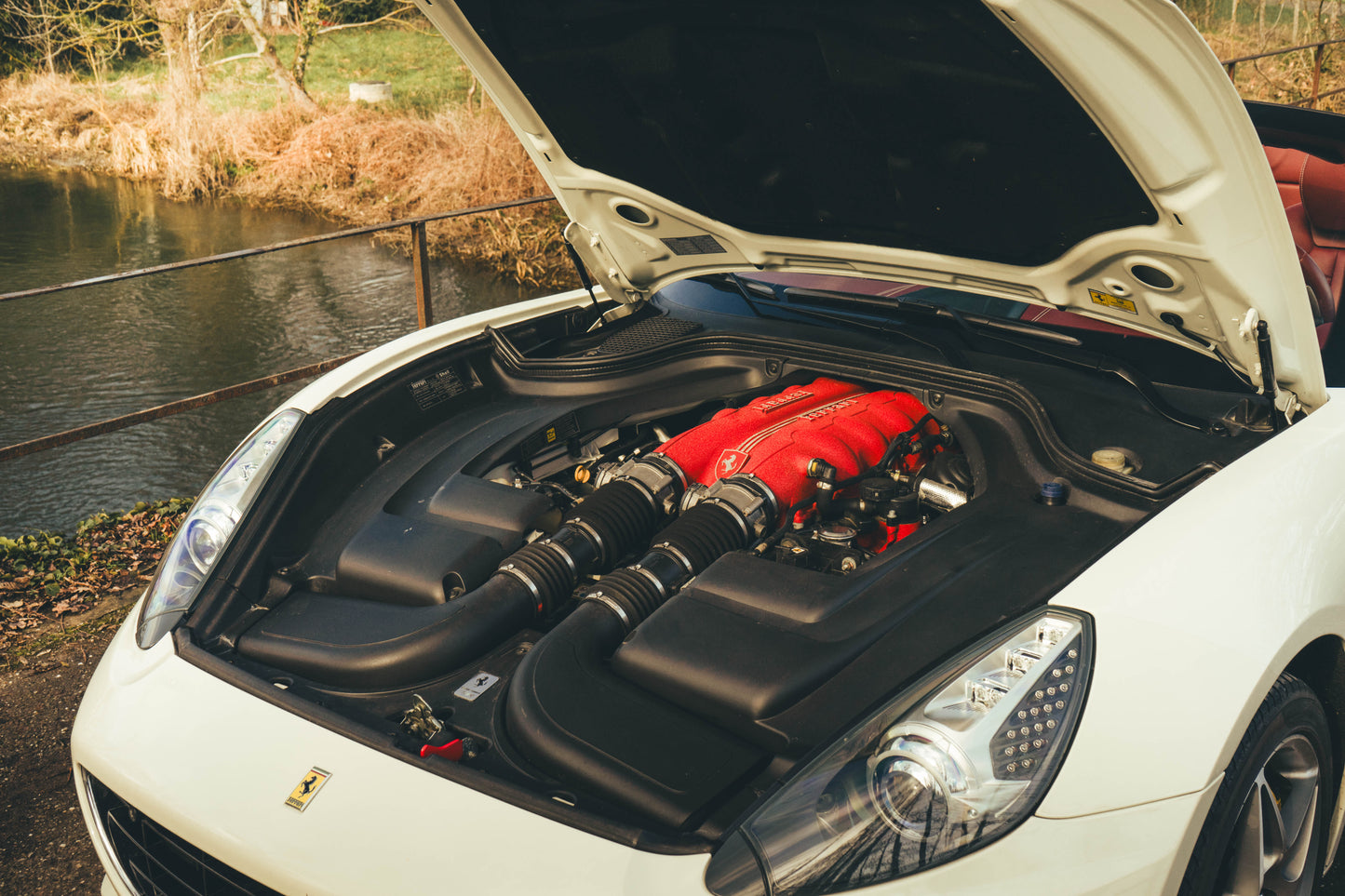 FERRARI California