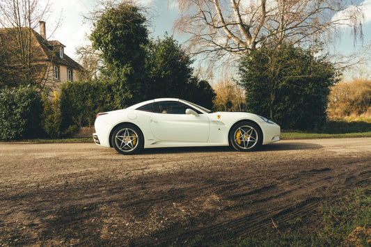 FERRARI California