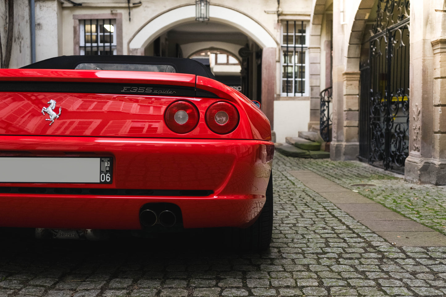 FERRARI F355 Spider "Boîte Mécanique"