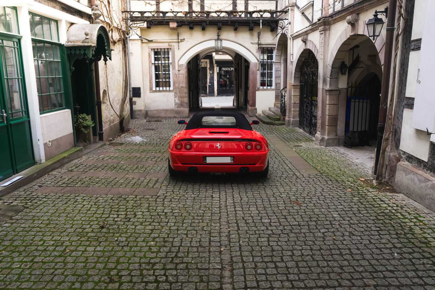 FERRARI F355 Spider "Boîte Mécanique"