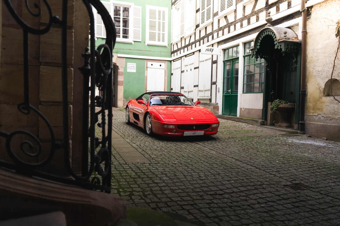 FERRARI F355 Spider "Boîte Mécanique"