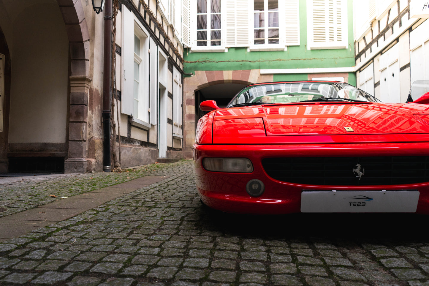 FERRARI F355 Spider "Boîte Mécanique"