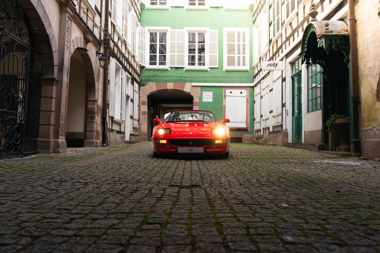 FERRARI F355 Spider "Boîte Mécanique"