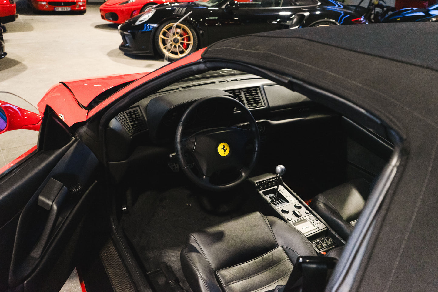 FERRARI F355 Spider "Boîte Mécanique"