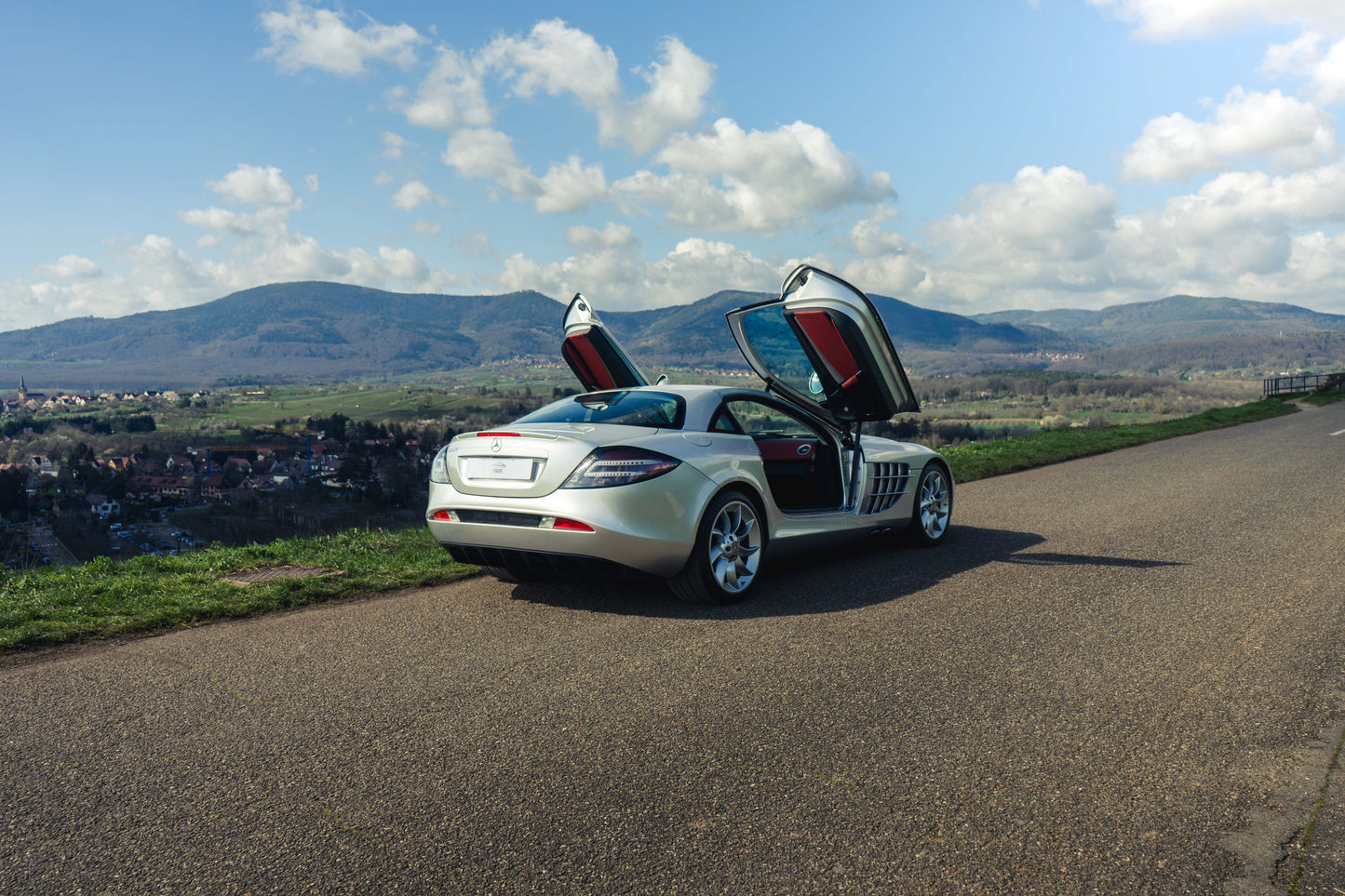 Mercedes-Benz / Mclaren SLR