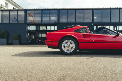 FERRARI 328 GTS