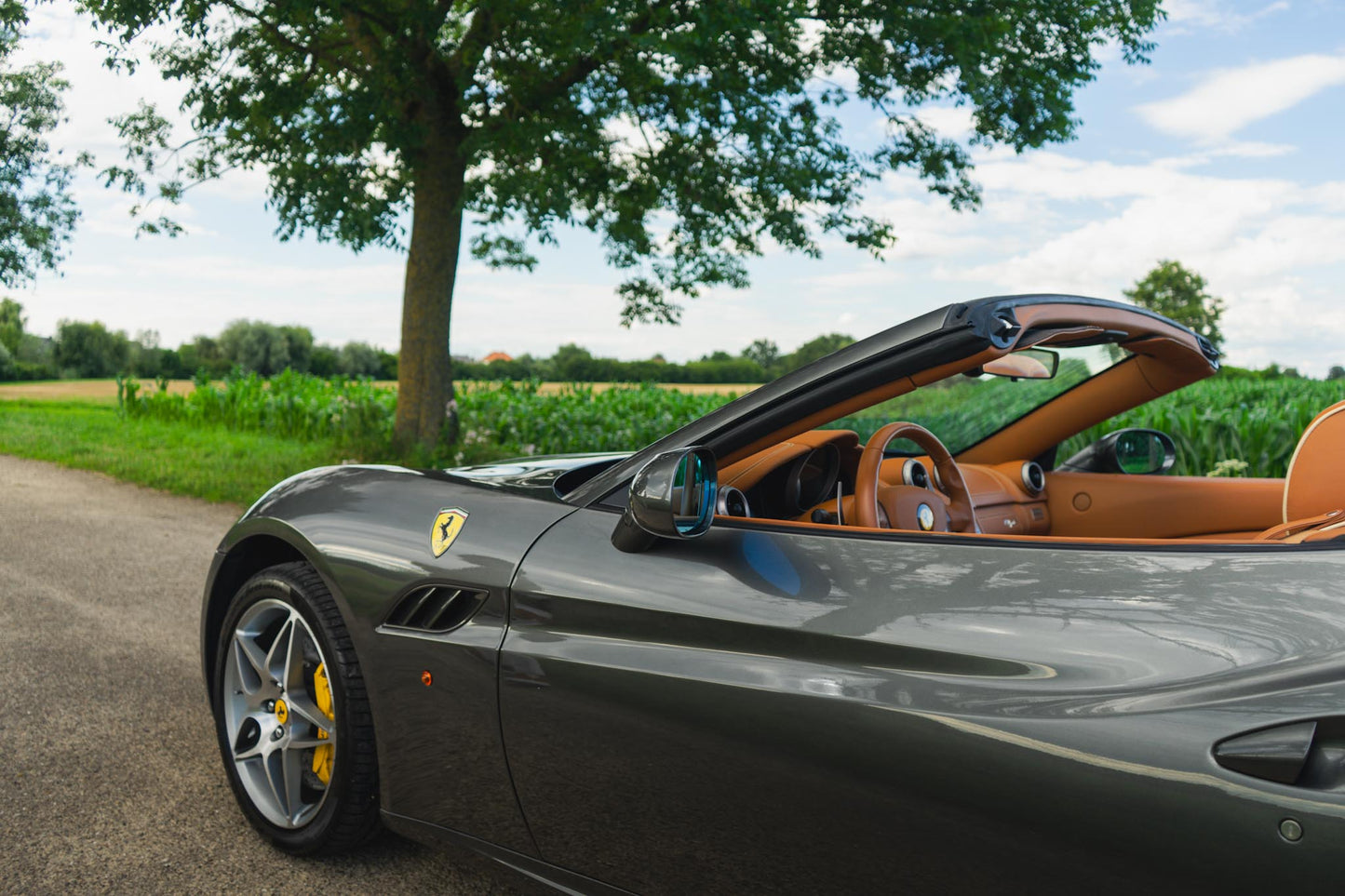 FERRARI CALIFORNIA