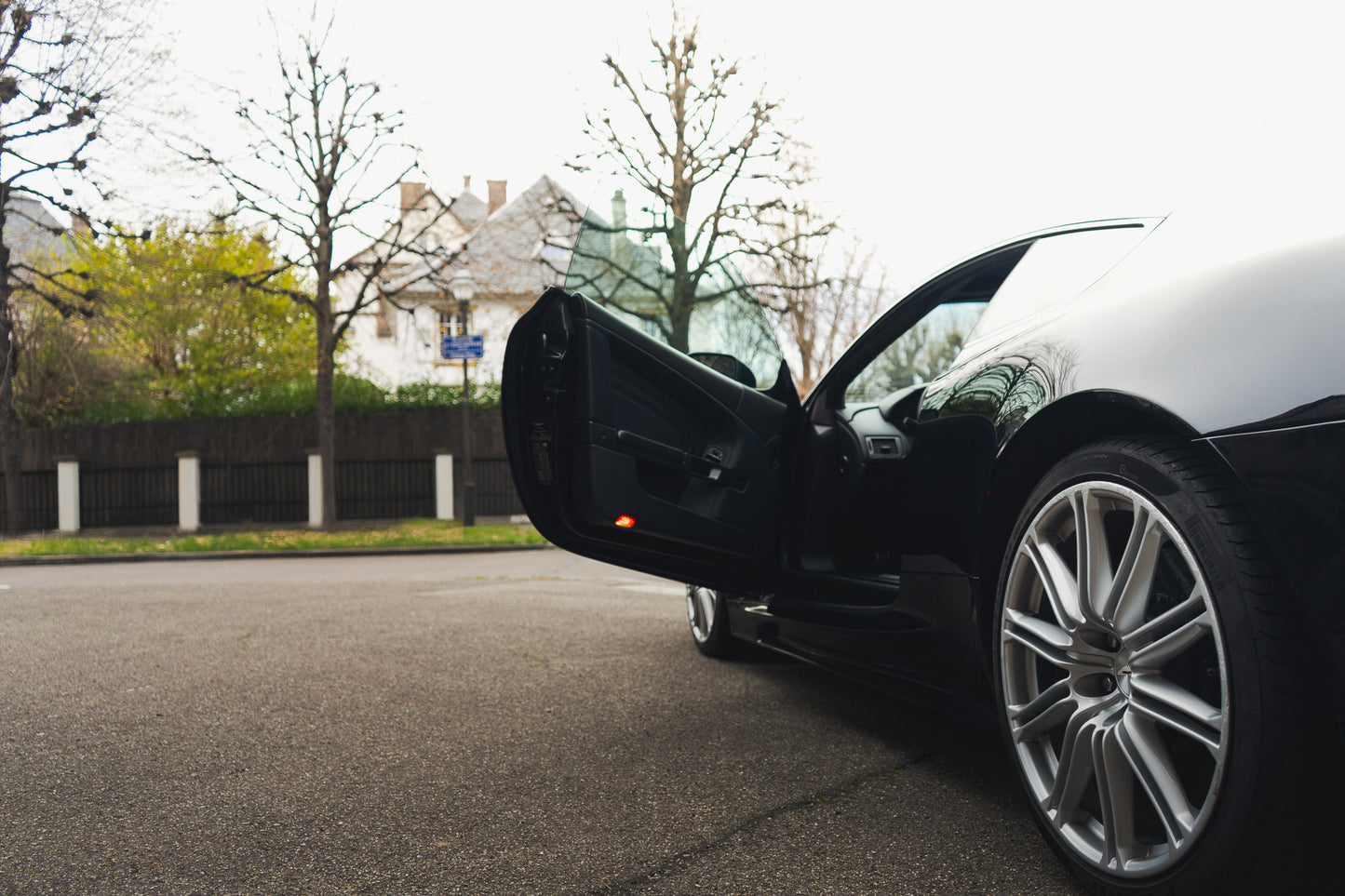 Aston Martin DBS "Boite Mécanique"