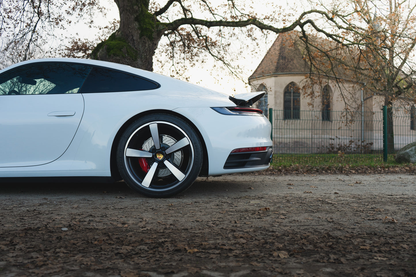 PORSCHE 992 Carrera 4S