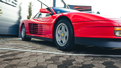 FERRARI TESTAROSSA „3.758 KM“