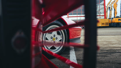 FERRARI TESTAROSSA „3.758 KM“