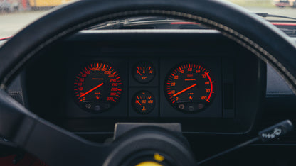 FERRARI TESTAROSSA „3.758 KM“