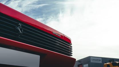 FERRARI TESTAROSSA „3.758 KM“